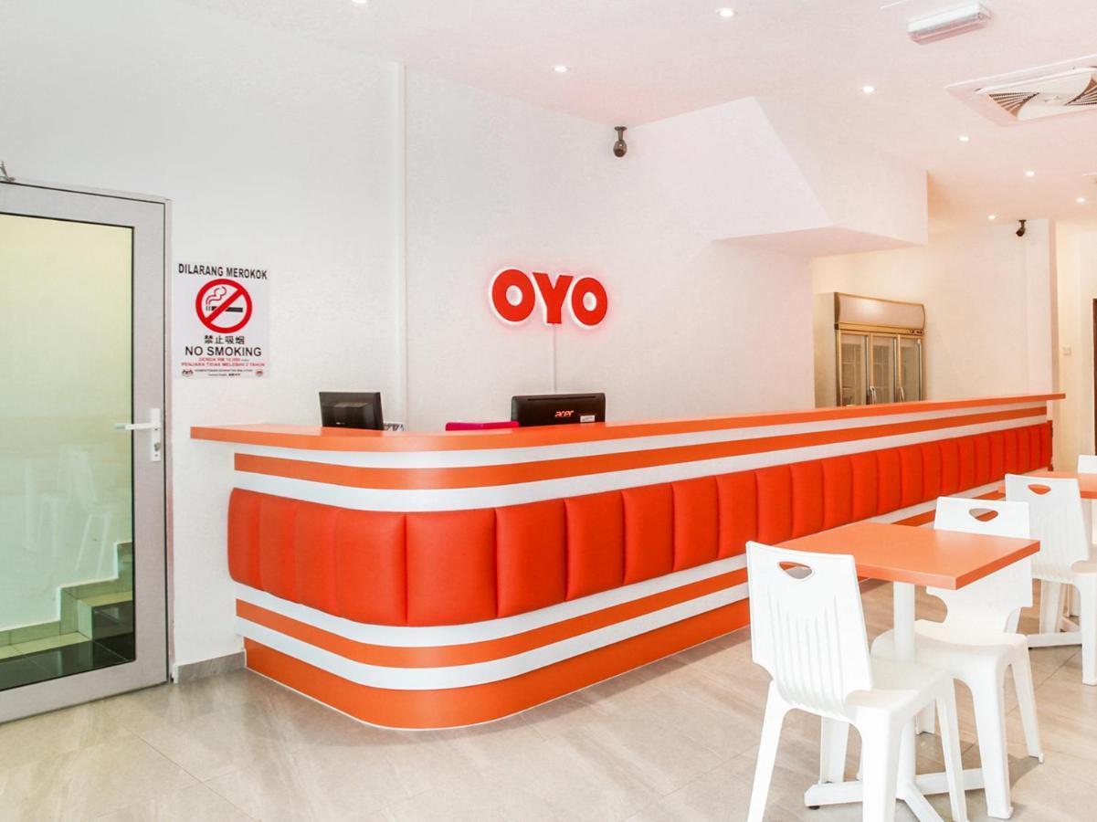 Oyo89696达雅雅酒店 Malacca 外观 照片