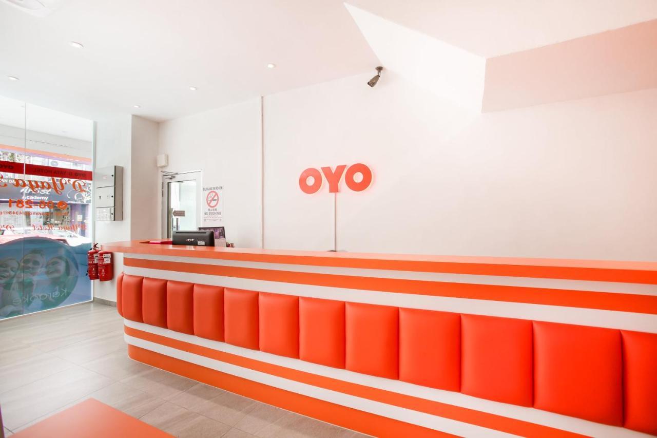 Oyo89696达雅雅酒店 Malacca 外观 照片
