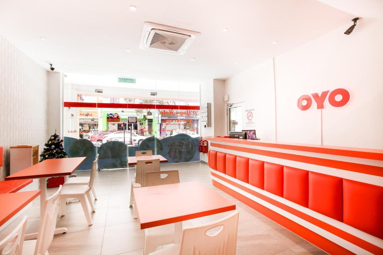 Oyo89696达雅雅酒店 Malacca 外观 照片